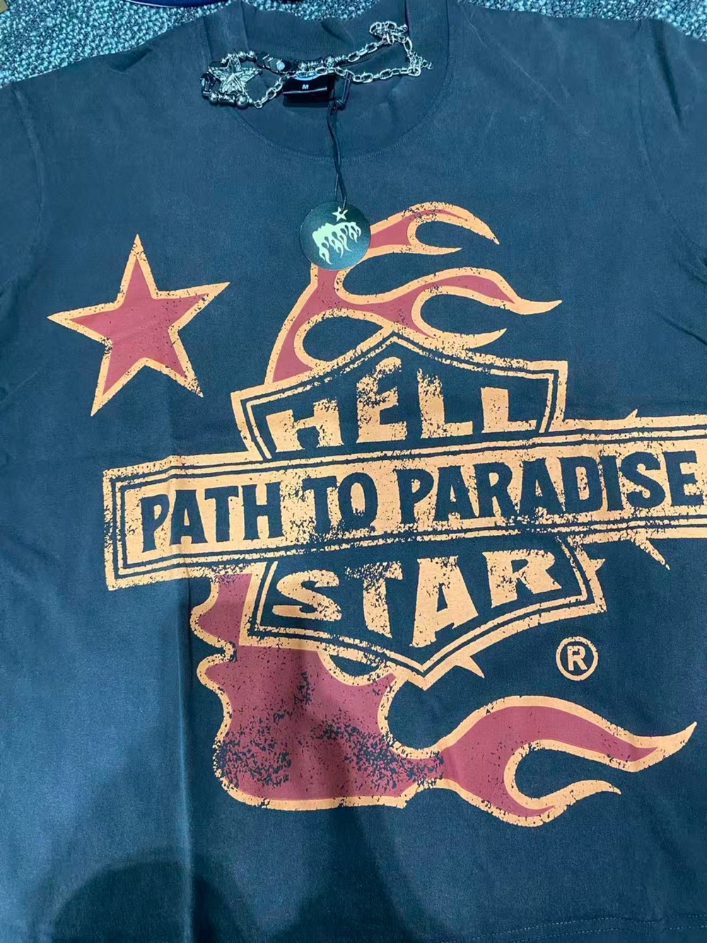 Hellstar Path To Paradise Graphic Tee Vintage Black NWT - Picture 3 of 5